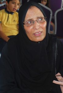 الأستاذة (لطيفة الغرياني) مدير مدرسة القدس ببلدية حي الاندلس